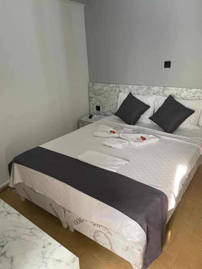 Ersoy Ege Apart Otel 安塔利亚 外观 照片