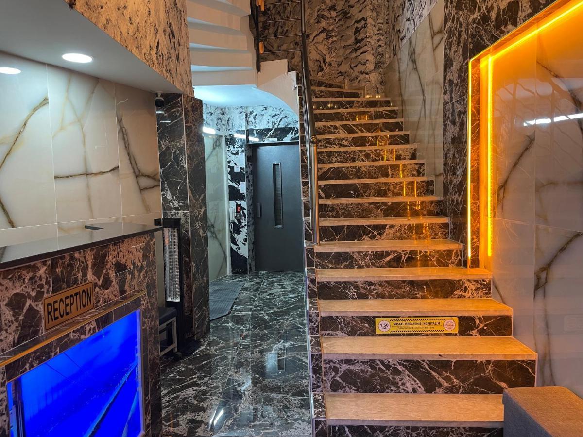 Ersoy Ege Apart Otel 安塔利亚 外观 照片